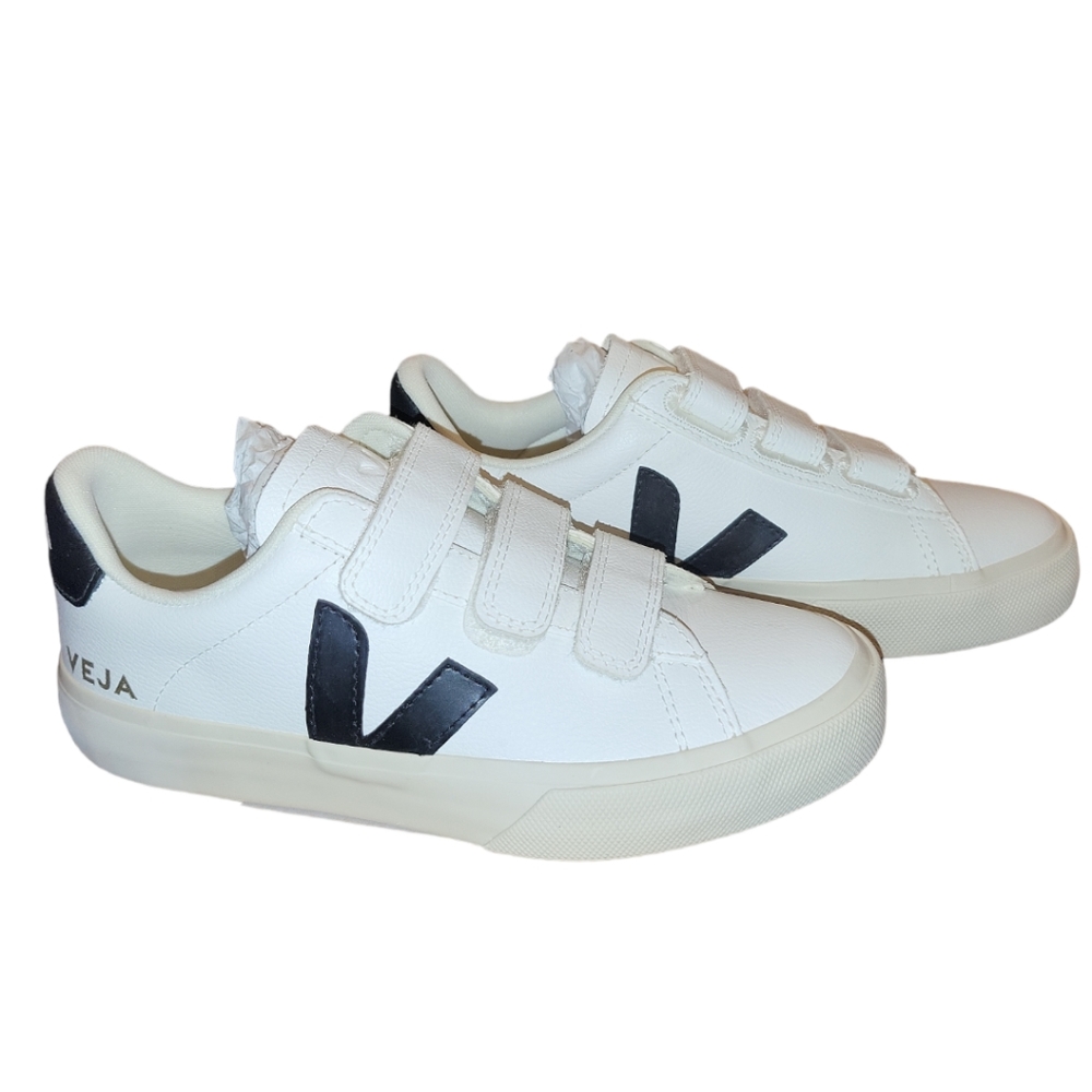 VEJA Recife Logo Chromefree Extra White/Black Size US5 EUR36